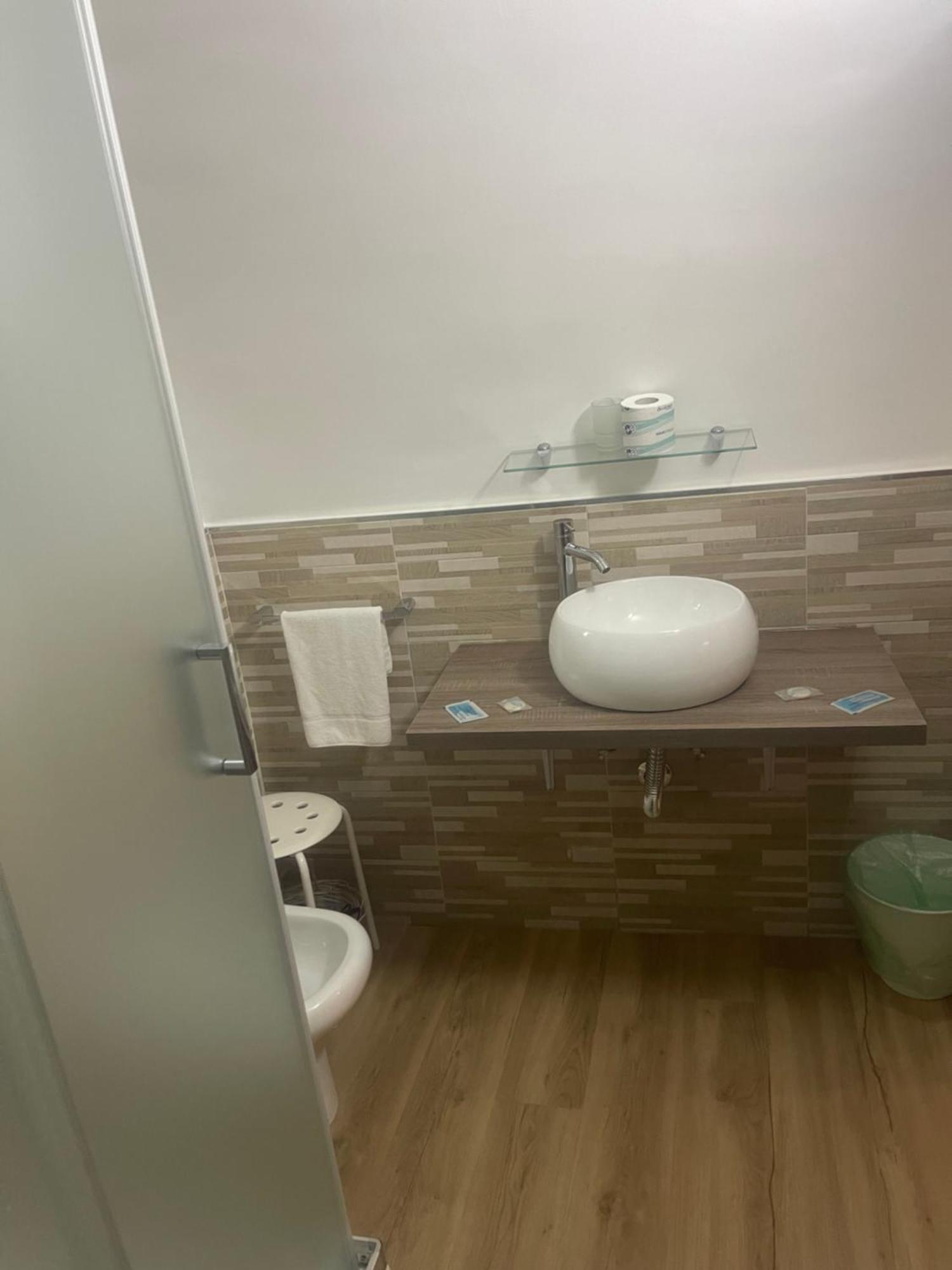 B&B Chez Moi Napoli Dış mekan fotoğraf