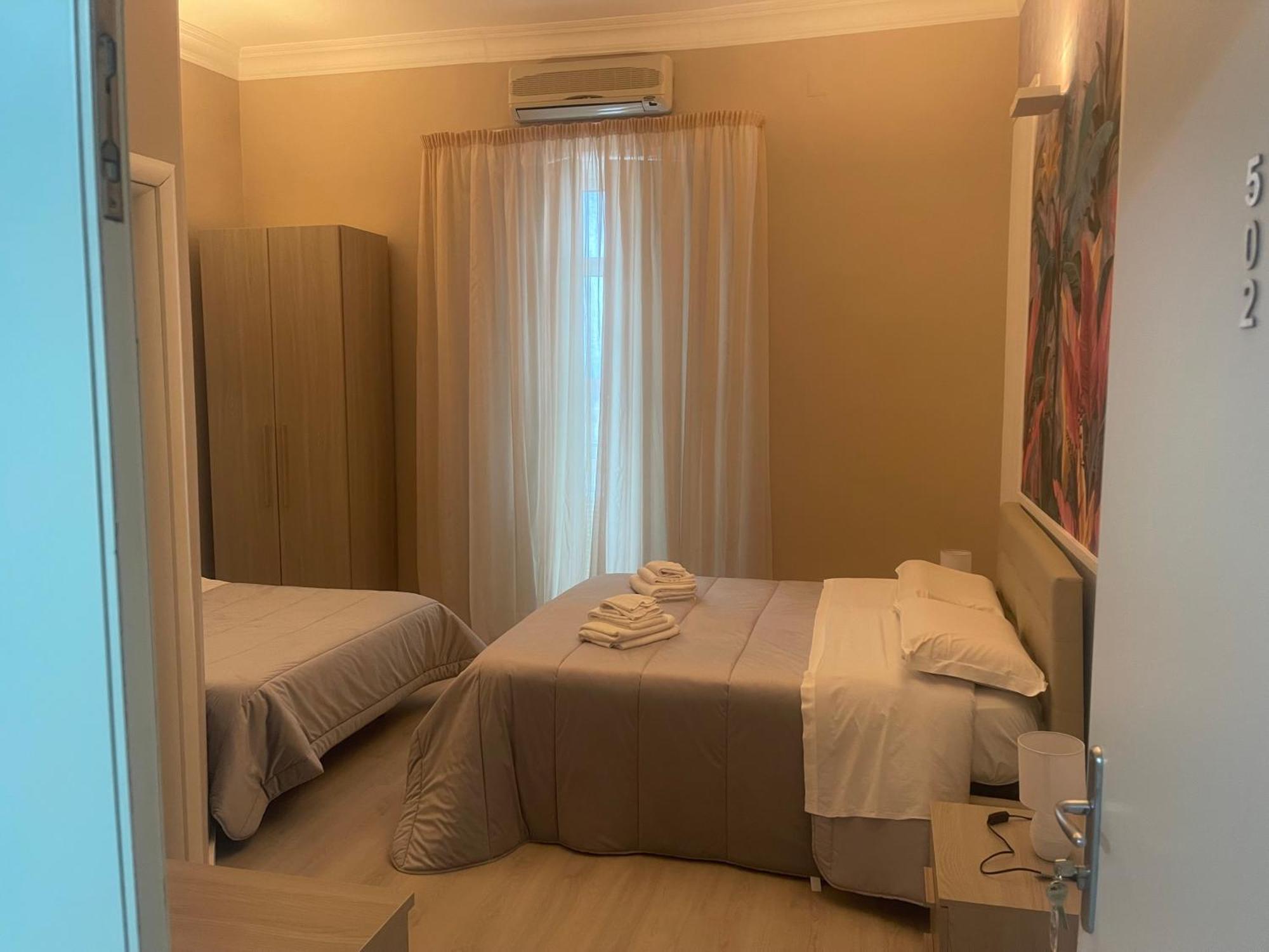 B&B Chez Moi Napoli Dış mekan fotoğraf