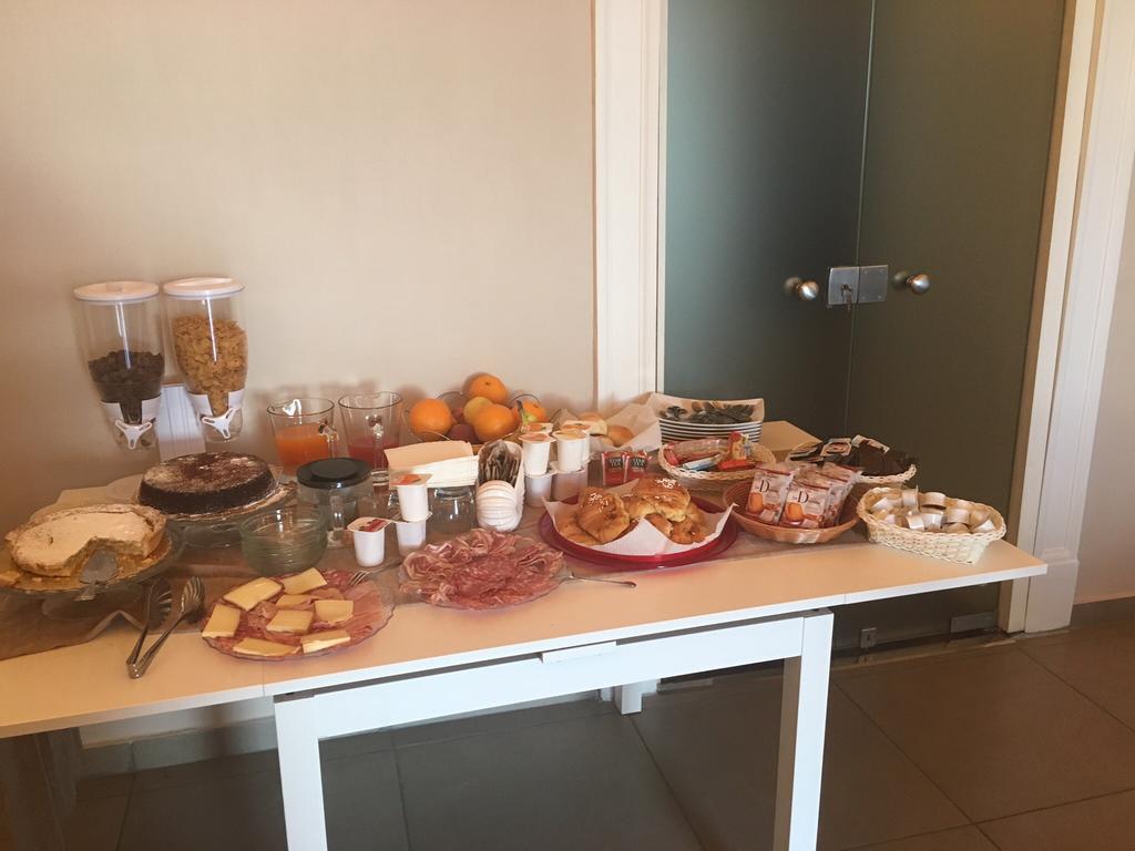 B&B Chez Moi Napoli Dış mekan fotoğraf